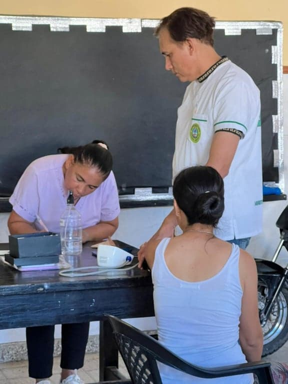 Salud Pública llevó adelante un operativo sanitario en San Luis del Palmar