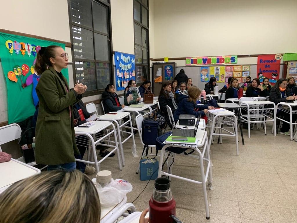 Exitosa jornada del 2° Ateneo de Formación Docente en Alfabetización en la provincia